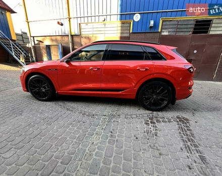 Червоний Ауді E-Tron, об'ємом двигуна 0 л та пробігом 23 тис. км за 45000 $, фото 14 на Automoto.ua