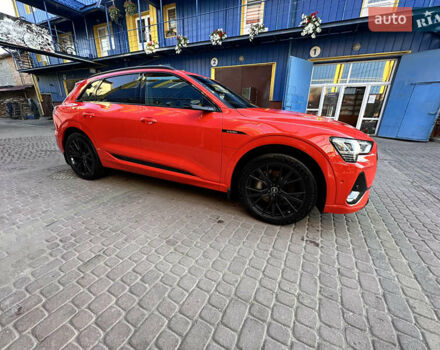 Червоний Ауді E-Tron, об'ємом двигуна 0 л та пробігом 23 тис. км за 45000 $, фото 5 на Automoto.ua