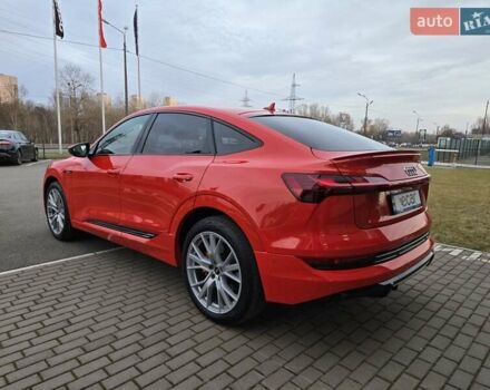 Червоний Ауді E-Tron, об'ємом двигуна 0 л та пробігом 130 тис. км за 35888 $, фото 20 на Automoto.ua