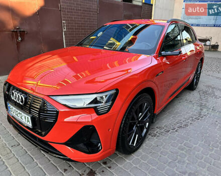 Червоний Ауді E-Tron, об'ємом двигуна 0 л та пробігом 23 тис. км за 45000 $, фото 16 на Automoto.ua