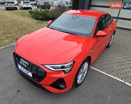 Червоний Ауді E-Tron, об'ємом двигуна 0 л та пробігом 130 тис. км за 35888 $, фото 2 на Automoto.ua