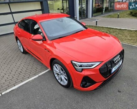 Червоний Ауді E-Tron, об'ємом двигуна 0 л та пробігом 130 тис. км за 35888 $, фото 8 на Automoto.ua