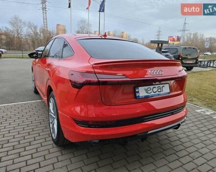Червоний Ауді E-Tron, об'ємом двигуна 0 л та пробігом 130 тис. км за 35888 $, фото 19 на Automoto.ua