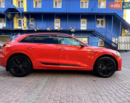 Червоний Ауді E-Tron, об'ємом двигуна 0 л та пробігом 23 тис. км за 45000 $, фото 6 на Automoto.ua