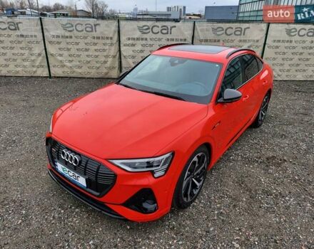 Червоний Ауді E-Tron, об'ємом двигуна 0 л та пробігом 51 тис. км за 46888 $, фото 2 на Automoto.ua
