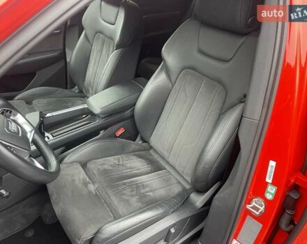 Червоний Ауді E-Tron, об'ємом двигуна 0 л та пробігом 68 тис. км за 33600 $, фото 13 на Automoto.ua