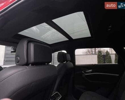 Червоний Ауді E-Tron, об'ємом двигуна 0 л та пробігом 68 тис. км за 33600 $, фото 27 на Automoto.ua