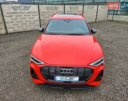 Червоний Ауді E-Tron, об'ємом двигуна 0 л та пробігом 51 тис. км за 46888 $, фото 5 на Automoto.ua