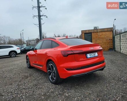 Червоний Ауді E-Tron, об'ємом двигуна 0 л та пробігом 51 тис. км за 46888 $, фото 22 на Automoto.ua