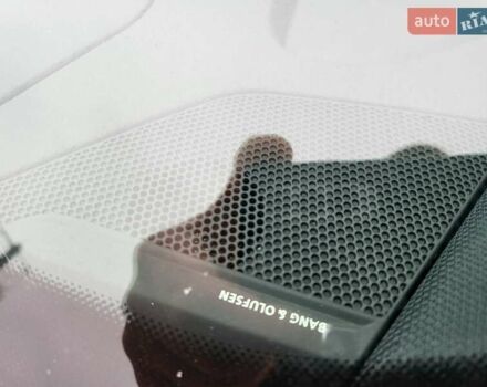 Червоний Ауді E-Tron, об'ємом двигуна 0 л та пробігом 51 тис. км за 46888 $, фото 53 на Automoto.ua