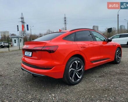 Червоний Ауді E-Tron, об'ємом двигуна 0 л та пробігом 51 тис. км за 46888 $, фото 15 на Automoto.ua