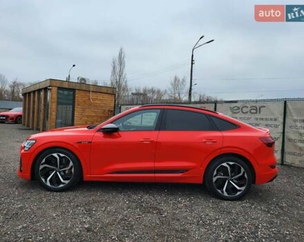 Червоний Ауді E-Tron, об'ємом двигуна 0 л та пробігом 51 тис. км за 46888 $, фото 27 на Automoto.ua