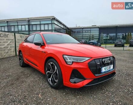 Червоний Ауді E-Tron, об'ємом двигуна 0 л та пробігом 51 тис. км за 46888 $, фото 8 на Automoto.ua
