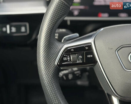 Красный Ауди E-Tron, объемом двигателя 0 л и пробегом 36 тыс. км за 48499 $, фото 55 на Automoto.ua