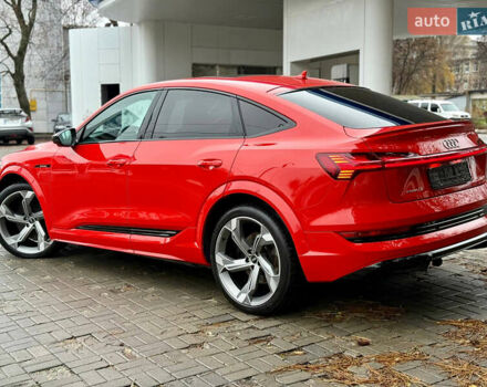 Красный Ауди E-Tron, объемом двигателя 0 л и пробегом 37 тыс. км за 49500 $, фото 3 на Automoto.ua