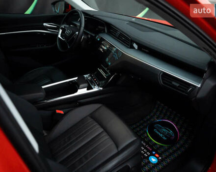 Червоний Ауді E-Tron, об'ємом двигуна 0 л та пробігом 175 тис. км за 28400 $, фото 27 на Automoto.ua