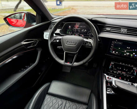 Красный Ауди E-Tron, объемом двигателя 0 л и пробегом 37 тыс. км за 49500 $, фото 49 на Automoto.ua