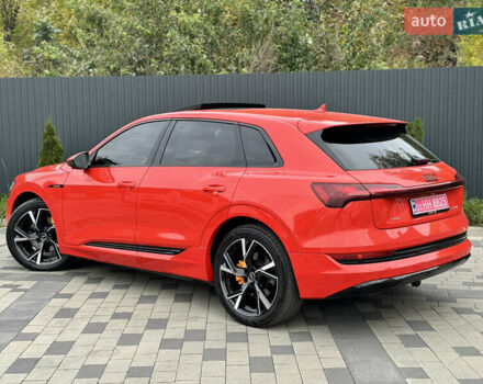 Красный Ауди E-Tron, объемом двигателя 0 л и пробегом 59 тыс. км за 37900 $, фото 7 на Automoto.ua