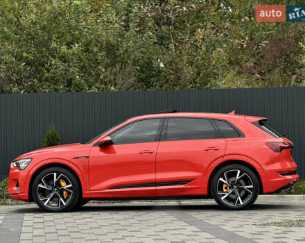 Красный Ауди E-Tron, объемом двигателя 0 л и пробегом 59 тыс. км за 37900 $, фото 4 на Automoto.ua