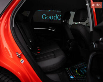 Червоний Ауді E-Tron, об'ємом двигуна 0 л та пробігом 175 тис. км за 28400 $, фото 31 на Automoto.ua