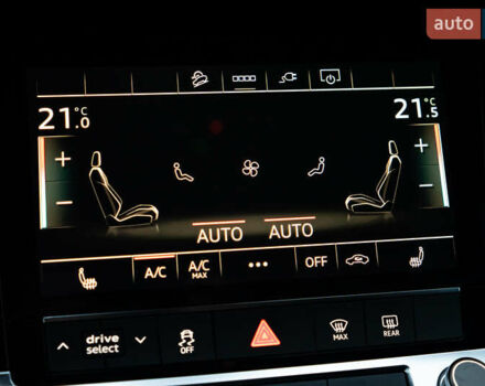 Червоний Ауді E-Tron, об'ємом двигуна 0 л та пробігом 175 тис. км за 28400 $, фото 89 на Automoto.ua