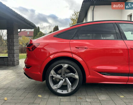 Ауди E-Tron 2022 в Луцке на Automoto.ua Красный Ауди E-Tron, объемом двигателя 0 л и пробегом 36 тыс. км за 48499 $, фото 4 на Automoto.ua