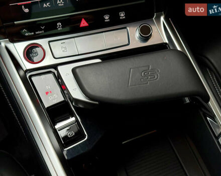 Красный Ауди E-Tron, объемом двигателя 0 л и пробегом 37 тыс. км за 49500 $, фото 73 на Automoto.ua