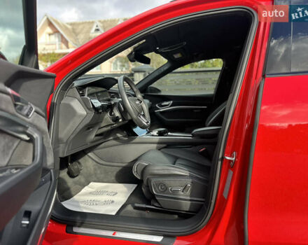 Ауди E-Tron 2022 в Луцке на Automoto.ua Красный Ауди E-Tron, объемом двигателя 0 л и пробегом 36 тыс. км за 48499 $, фото 47 на Automoto.ua
