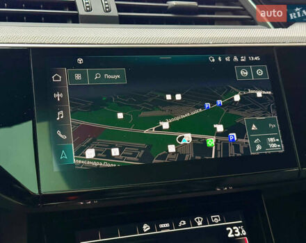 Красный Ауди E-Tron, объемом двигателя 0 л и пробегом 37 тыс. км за 49500 $, фото 75 на Automoto.ua