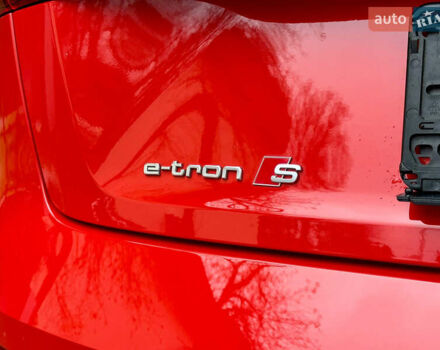 Красный Ауди E-Tron, объемом двигателя 0 л и пробегом 37 тыс. км за 49500 $, фото 15 на Automoto.ua