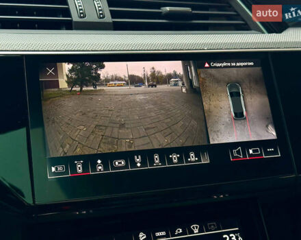 Красный Ауди E-Tron, объемом двигателя 0 л и пробегом 37 тыс. км за 49500 $, фото 80 на Automoto.ua