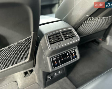 Красный Ауди E-Tron, объемом двигателя 0 л и пробегом 36 тыс. км за 48499 $, фото 80 на Automoto.ua