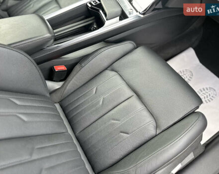 Ауди E-Tron 2022 в Луцке на Automoto.ua Красный Ауди E-Tron, объемом двигателя 0 л и пробегом 36 тыс. км за 48499 $, фото 91 на Automoto.ua