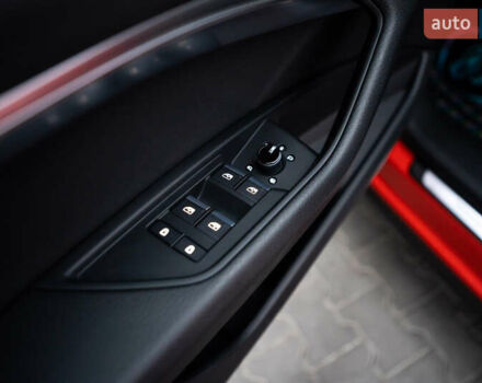 Червоний Ауді E-Tron, об'ємом двигуна 0 л та пробігом 175 тис. км за 28400 $, фото 64 на Automoto.ua