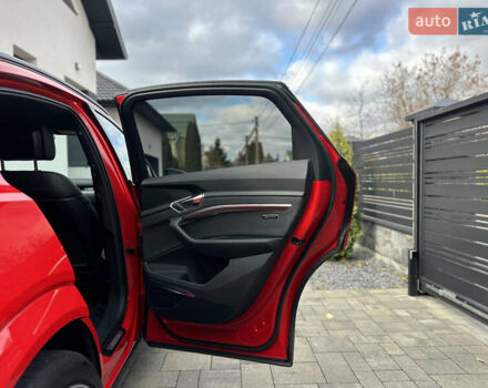 Красный Ауди E-Tron, объемом двигателя 0 л и пробегом 36 тыс. км за 48499 $, фото 83 на Automoto.ua