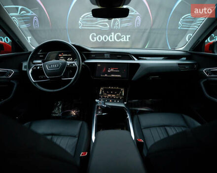 Червоний Ауді E-Tron, об'ємом двигуна 0 л та пробігом 175 тис. км за 28400 $, фото 78 на Automoto.ua