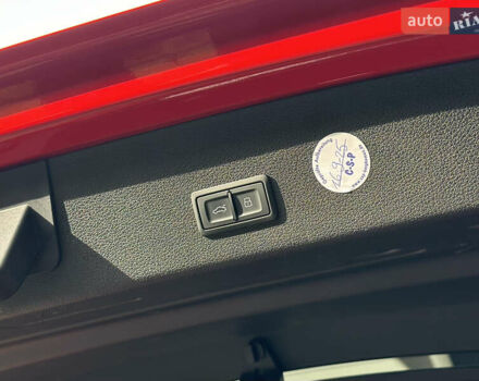 Красный Ауди E-Tron, объемом двигателя 0 л и пробегом 36 тыс. км за 48499 $, фото 101 на Automoto.ua