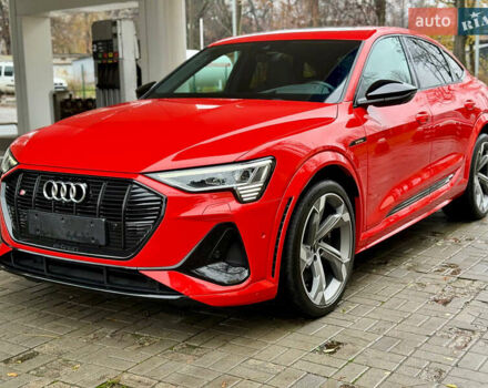 Красный Ауди E-Tron, объемом двигателя 0 л и пробегом 37 тыс. км за 49500 $, фото 20 на Automoto.ua