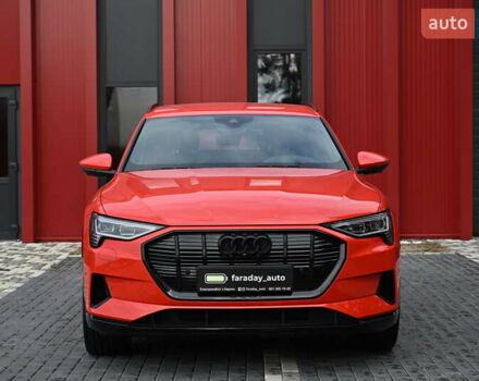 Красный Ауди E-Tron, объемом двигателя 0 л и пробегом 52 тыс. км за 42429 $, фото 22 на Automoto.ua