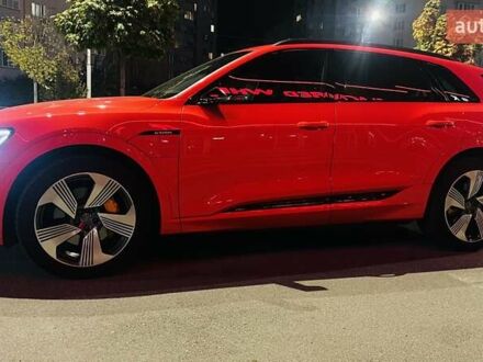 Красный Ауди E-Tron, объемом двигателя 0 л и пробегом 119 тыс. км за 29500 $, фото 1 на Automoto.ua