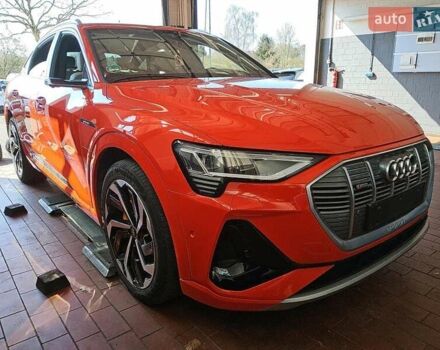 Червоний Ауді E-Tron, об'ємом двигуна 0 л та пробігом 52 тис. км за 44649 $, фото 1 на Automoto.ua