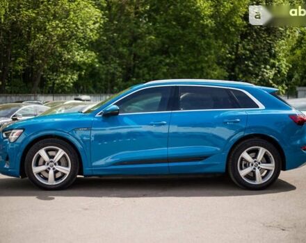 Ауди E-Tron, объемом двигателя 0 л и пробегом 13 тыс. км за 62500 $, фото 2 на Automoto.ua