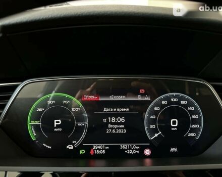 Ауди E-Tron, объемом двигателя 0 л и пробегом 39 тыс. км за 47500 $, фото 16 на Automoto.ua