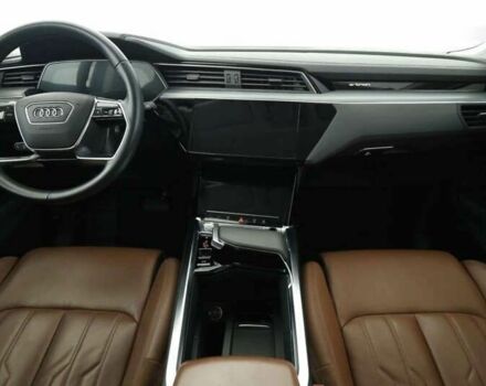 Ауді E-Tron, об'ємом двигуна 0 л та пробігом 82 тис. км за 47900 $, фото 3 на Automoto.ua