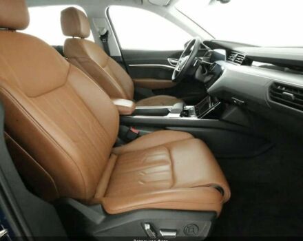 Ауді E-Tron, об'ємом двигуна 0 л та пробігом 82 тис. км за 47900 $, фото 4 на Automoto.ua