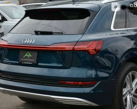 Ауди E-Tron, объемом двигателя 0 л и пробегом 48 тыс. км за 55900 $, фото 15 на Automoto.ua