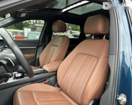 Ауди E-Tron, объемом двигателя 0 л и пробегом 48 тыс. км за 55900 $, фото 24 на Automoto.ua