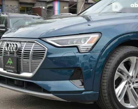 Ауди E-Tron, объемом двигателя 0 л и пробегом 48 тыс. км за 55900 $, фото 10 на Automoto.ua