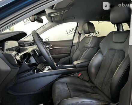 Ауди E-Tron, объемом двигателя 0 л и пробегом 39 тыс. км за 47500 $, фото 12 на Automoto.ua