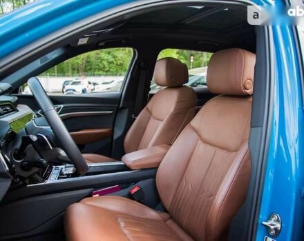 Ауди E-Tron, объемом двигателя 0 л и пробегом 13 тыс. км за 62500 $, фото 10 на Automoto.ua